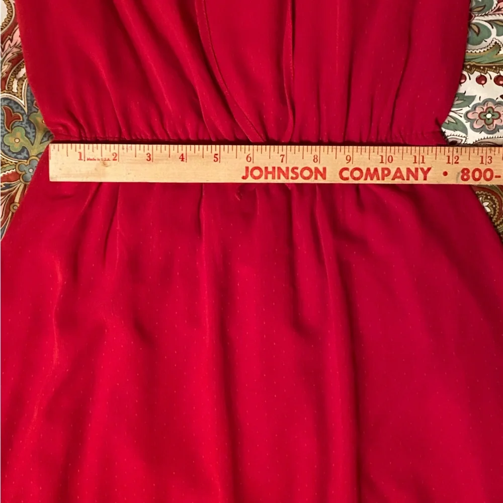 H&M red dress mini length cap sleeves elastic waist flowing material size 0 - Picture 11 of 15